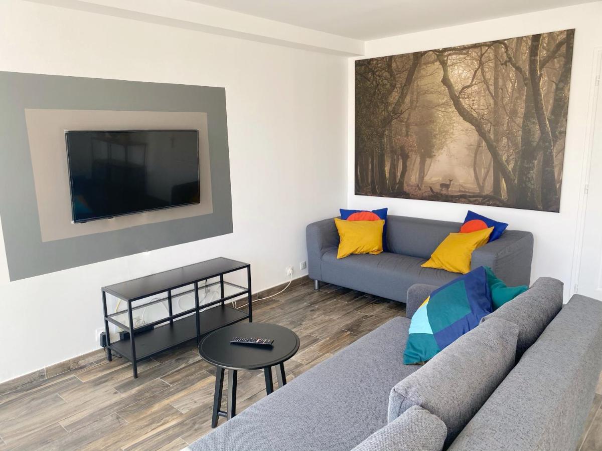 22 Chic & Cosy Grand Appart 92M2 Parking Gratuit Hypercentre Netflix Saint-Etienne  Exteriör bild